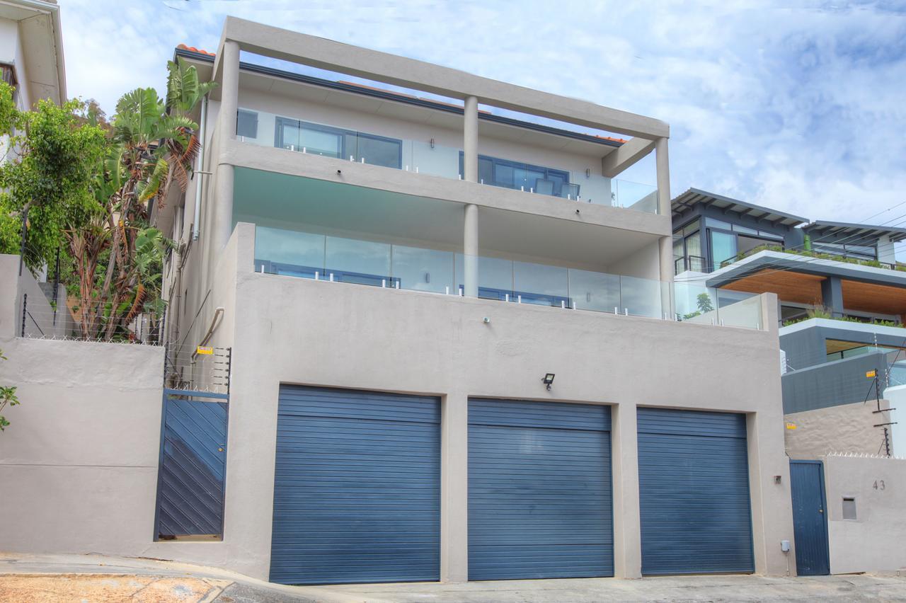 43 Ocean View Drive Green Point Cape Town Exterior photo